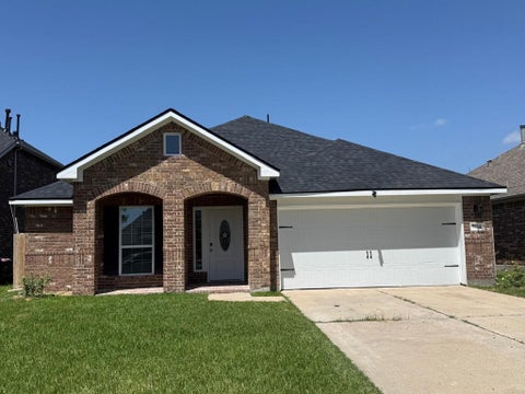 Photo of 5224 Kendall Glen Court, Rosharon, TX 77583 (MLS # 34880448)