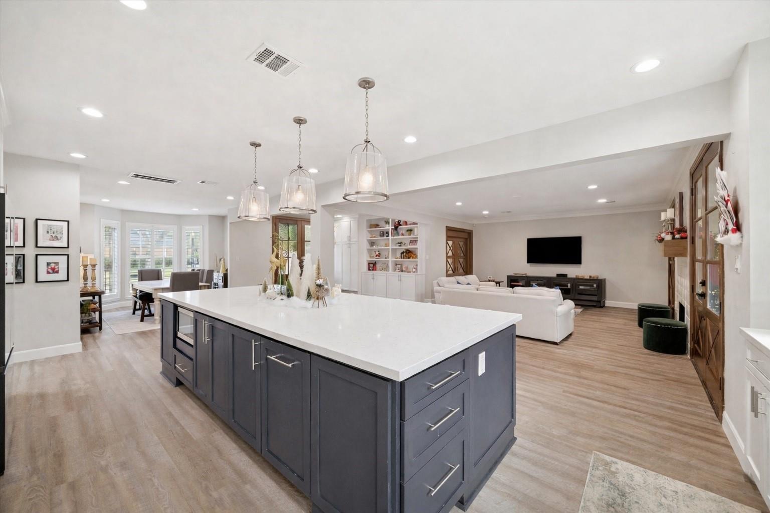 3111 E Hickory Park Circle