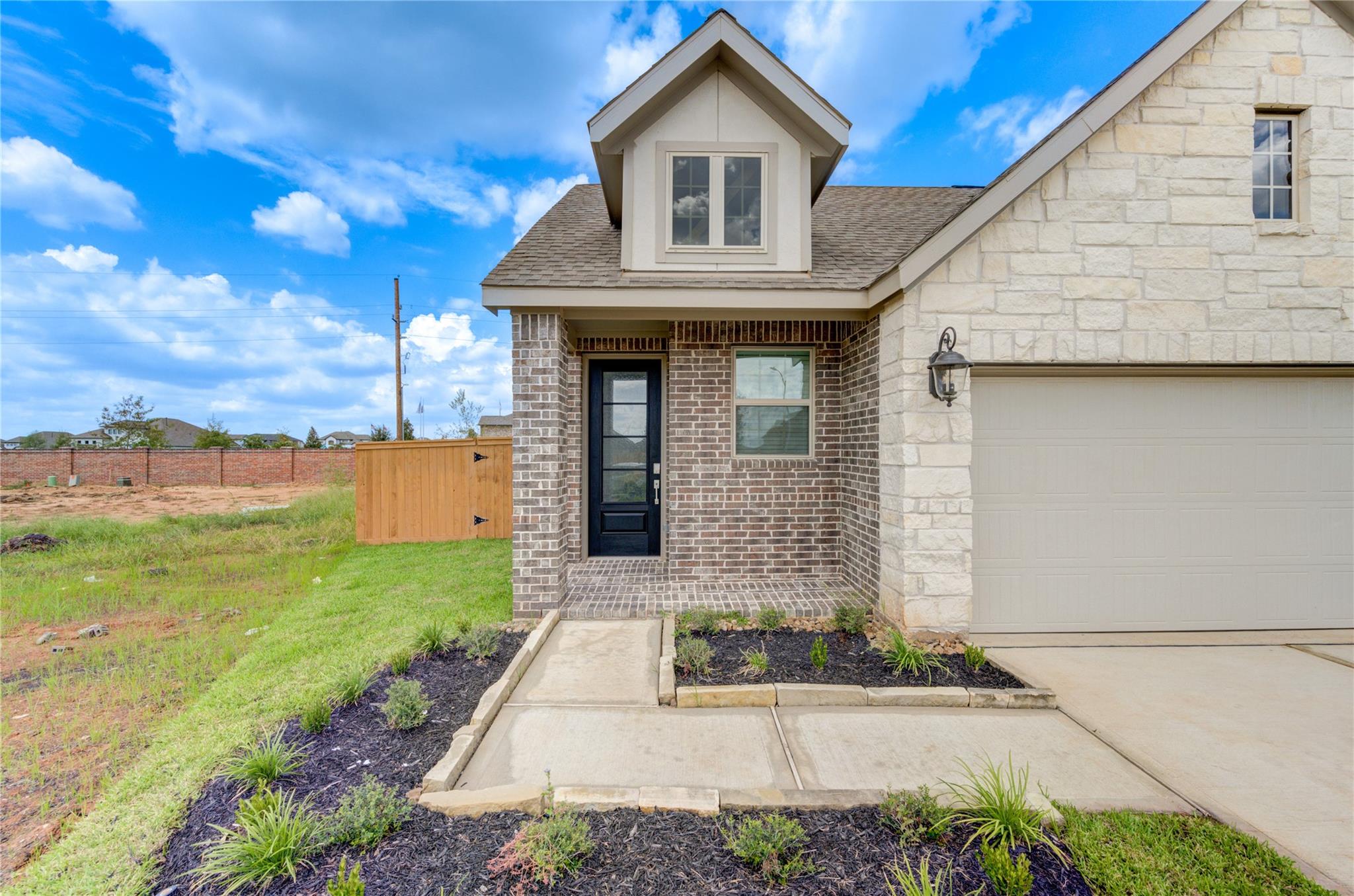 27006 Coco Flower Ln