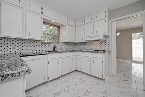 26414 Maplewood Drive Oak Ridge North TX 77386
