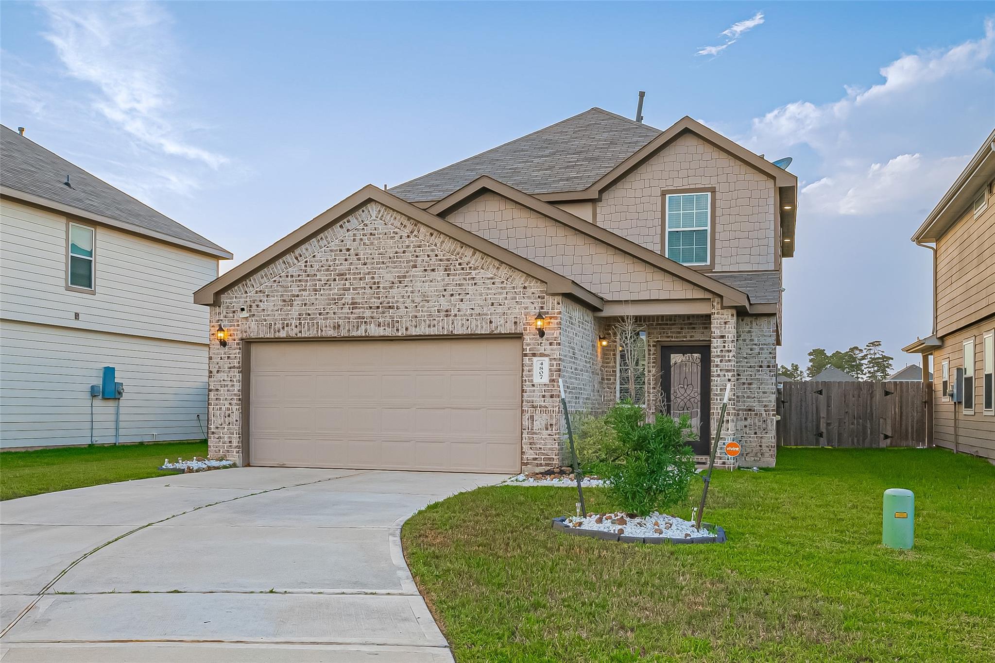 4807 Purple Wisteria Lane