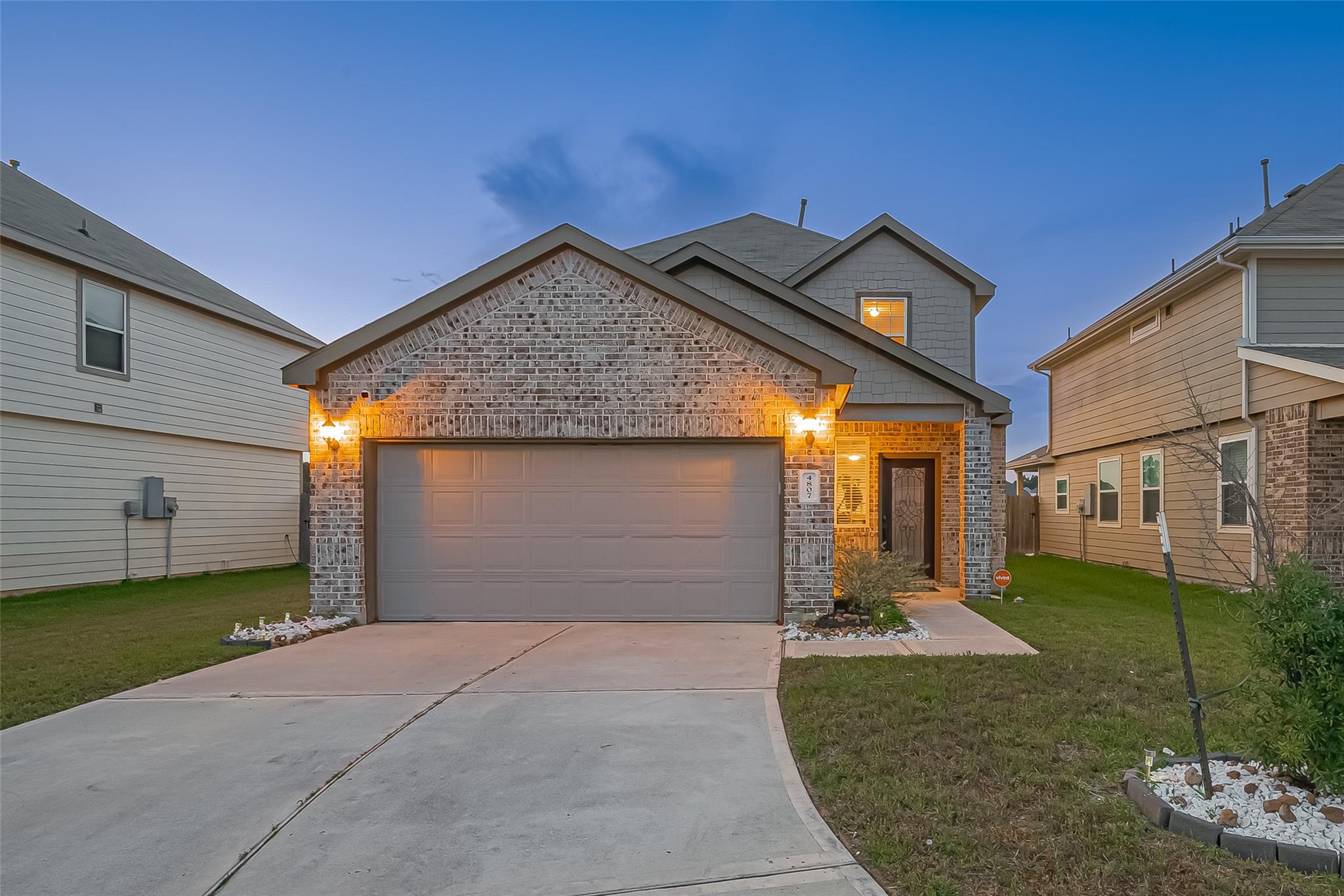 4807 Purple Wisteria Lane