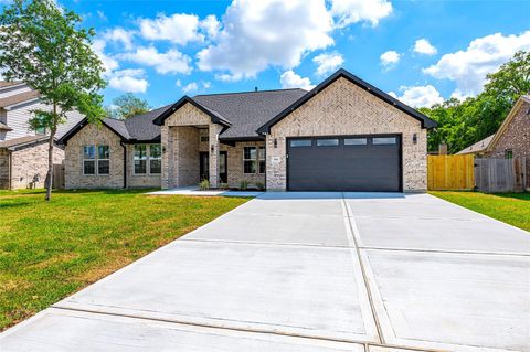 Photo of 914 Bulwark Drive, Crosby, TX 77532 (MLS # 26721125)