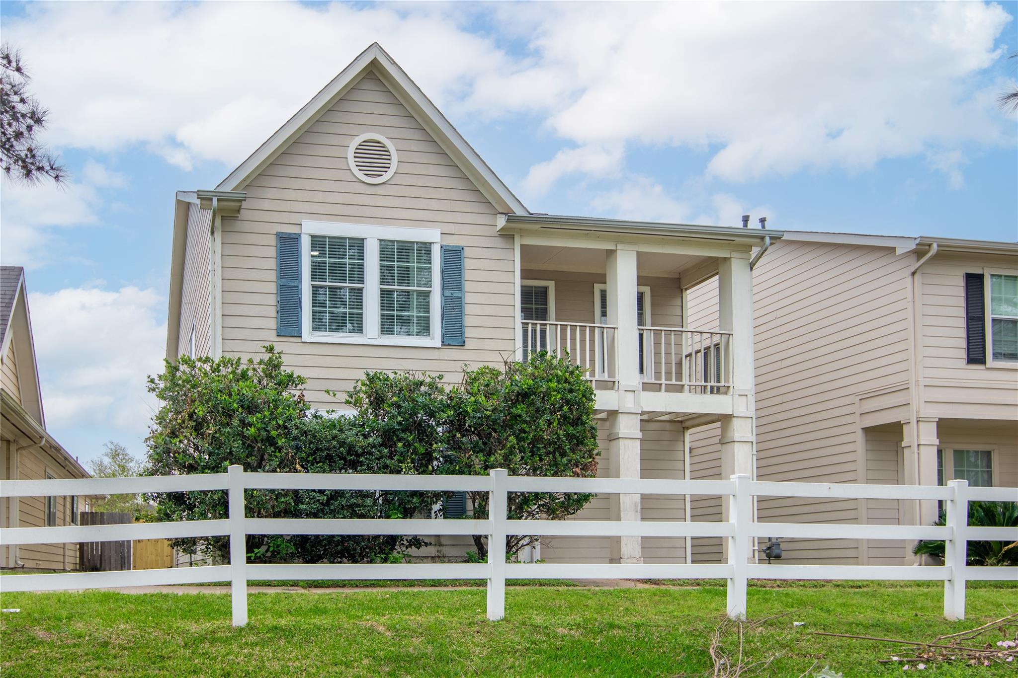 20911 Young Meadow