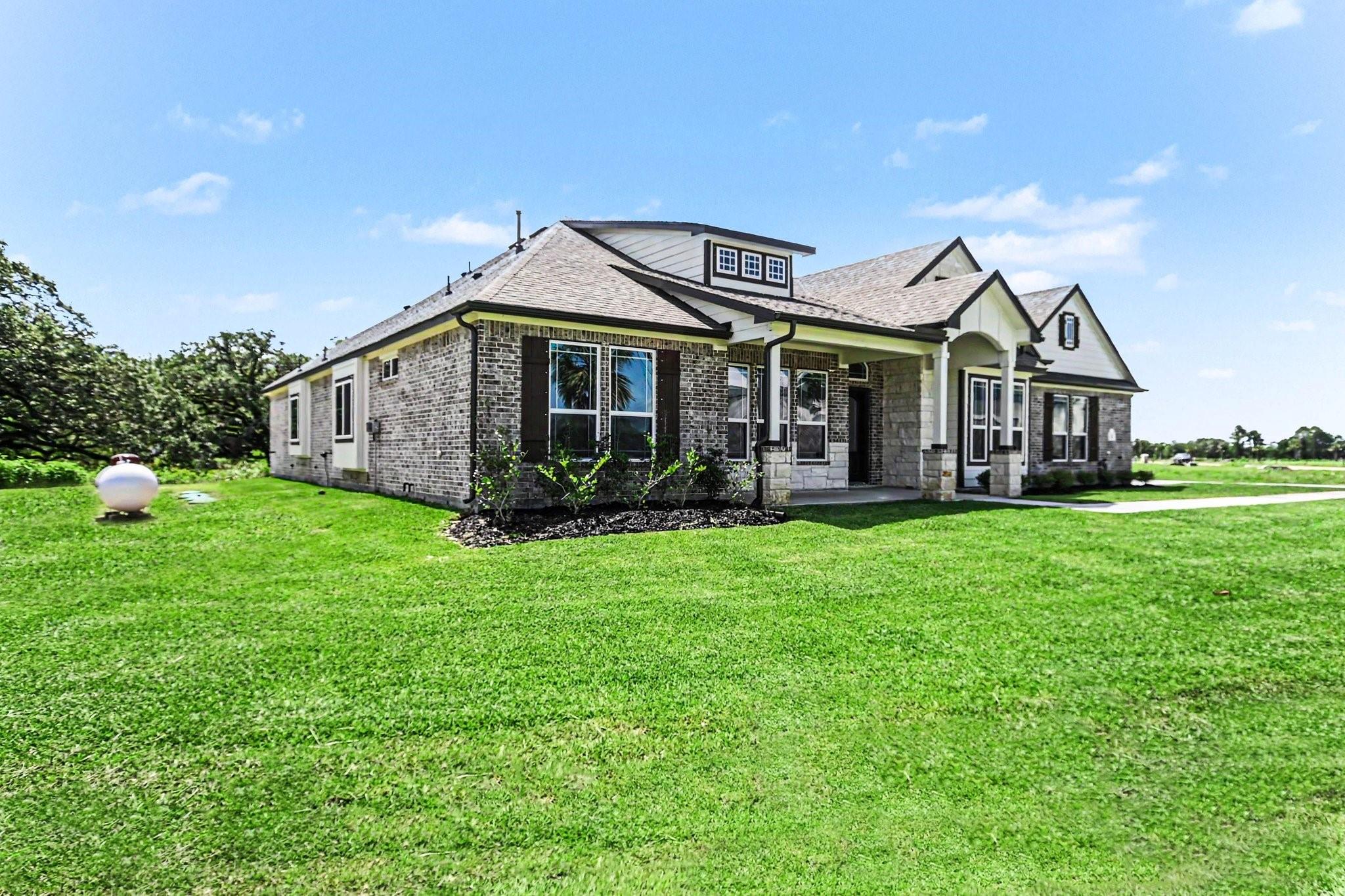 27 Red Barn Road