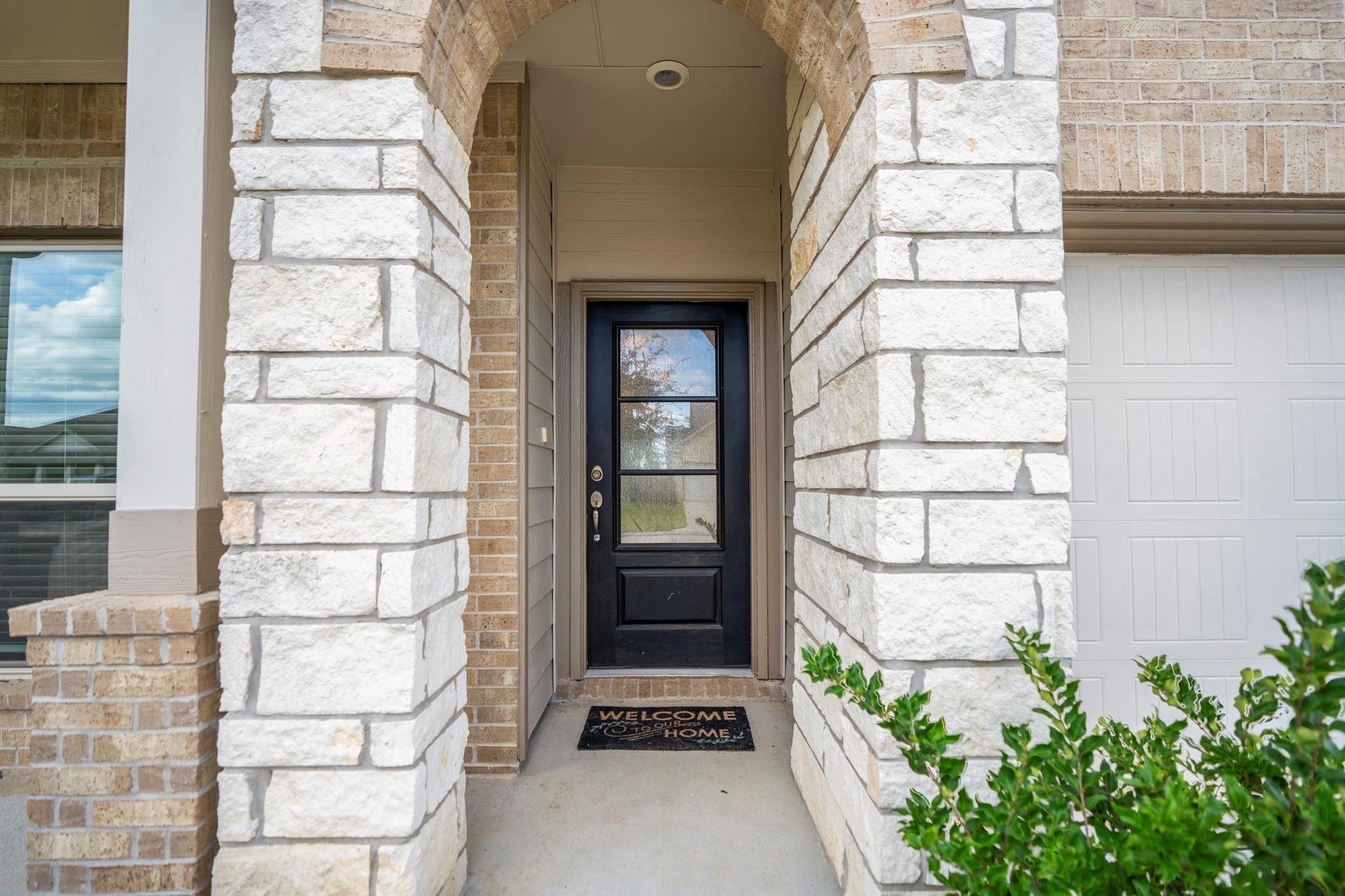 4903 Chestnut Valley Lane