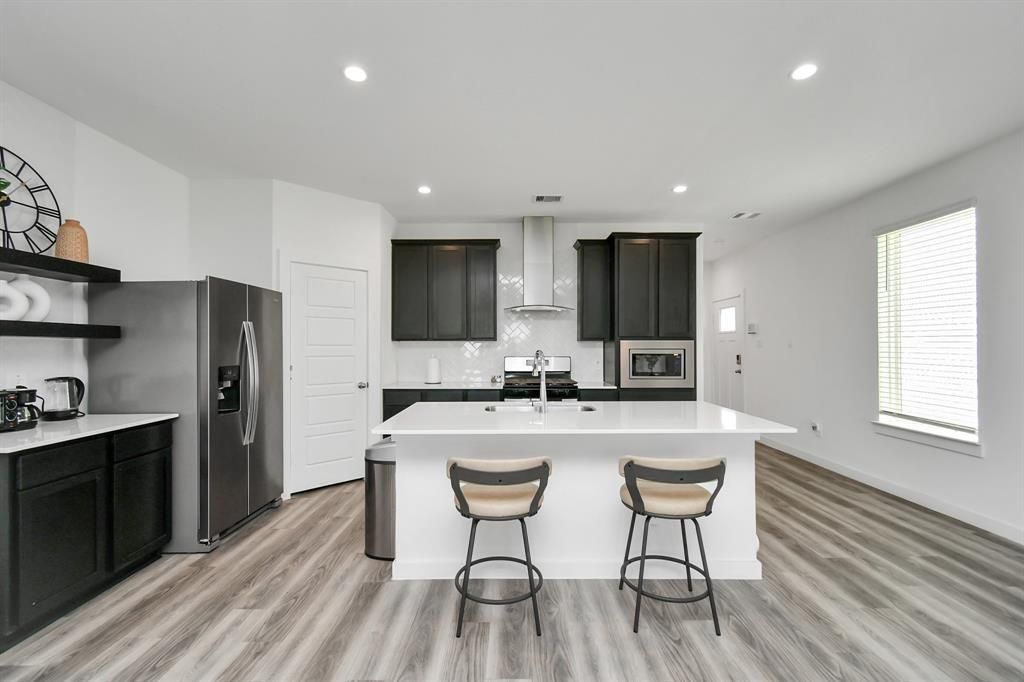 Photo of 12231 City Rose Ct Tx 77047 Ct, Houston, TX 77047 (MLS # 23528586)