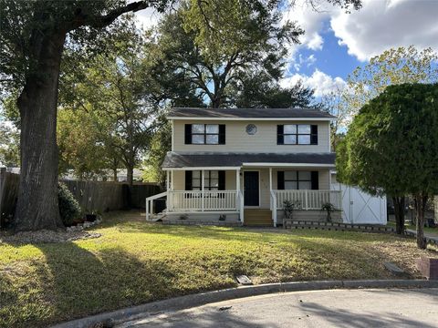 Photo of 815 Armbrister Street, Brenham, TX 77833 (MLS # 31526588)