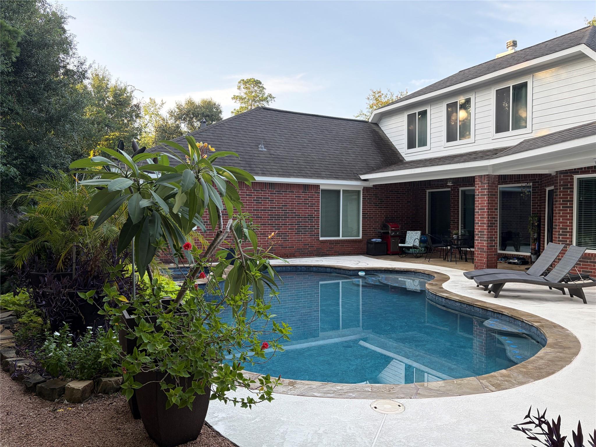 2 S Concord Valley Place