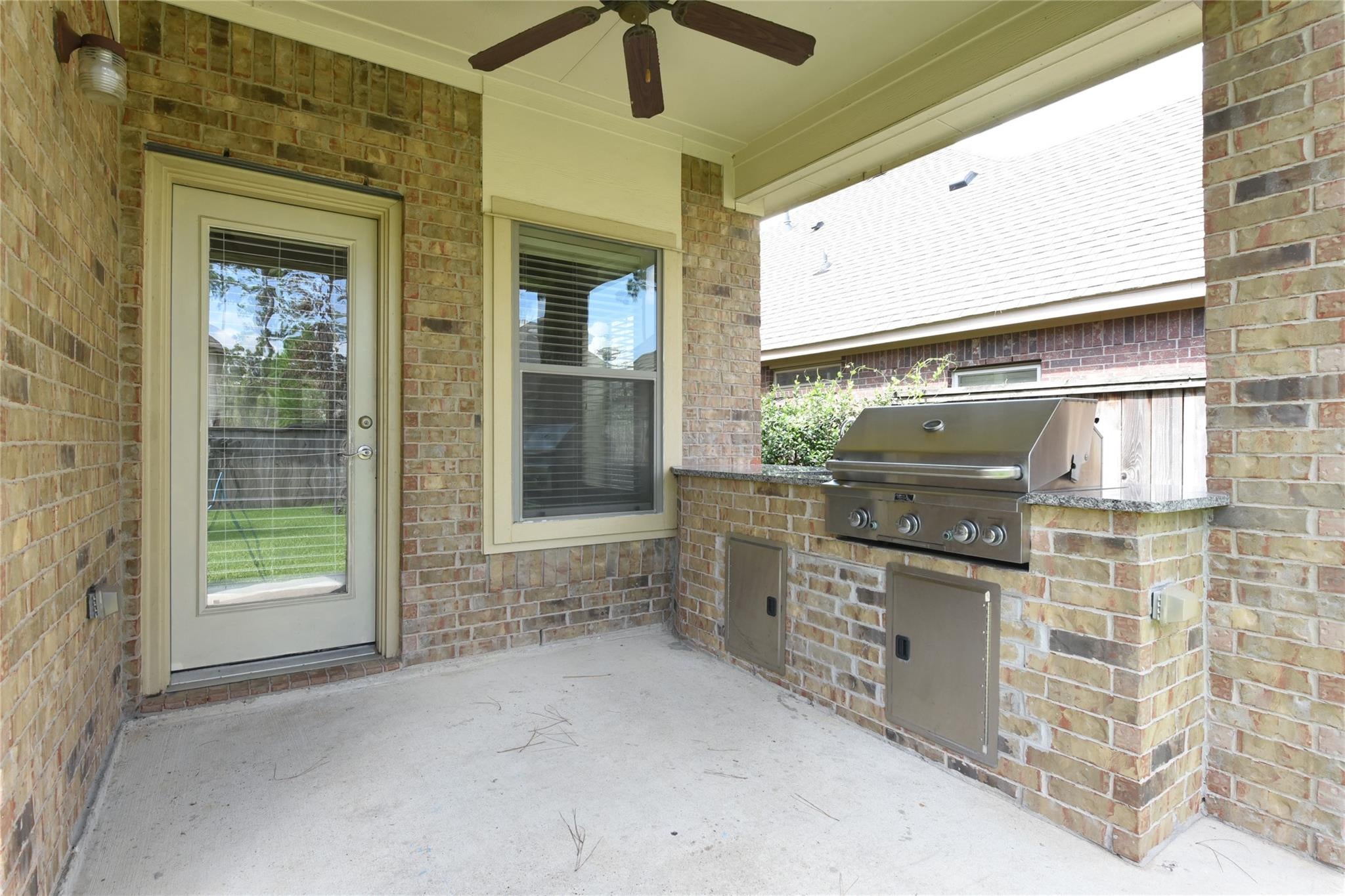 118 E Lasting Spring Circle