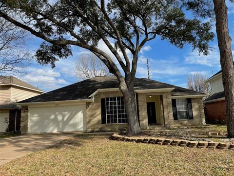 Photo of 11010 Springsong Drive, Houston, TX 77064 (MLS # 38850005)