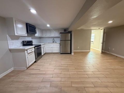 Photo of 1308 Genova Street #1, Houston, TX 77009 (MLS # 83770310)