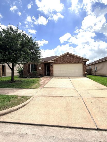 6506 Pine Tree Gln – Investment Home