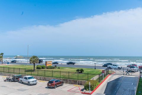 Photo of 6300 Seawall Boulevard #4203, Galveston, TX 77551 (MLS # 66621449)
