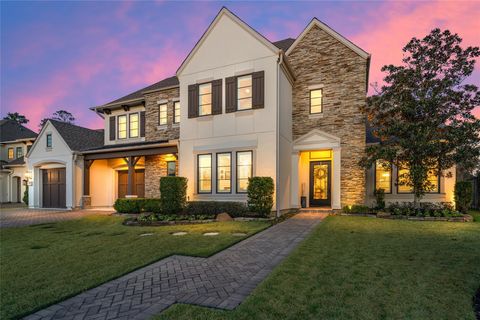 Photo of 64 S Parkgate Circle, The Woodlands, TX 77381 (MLS # 70952812)