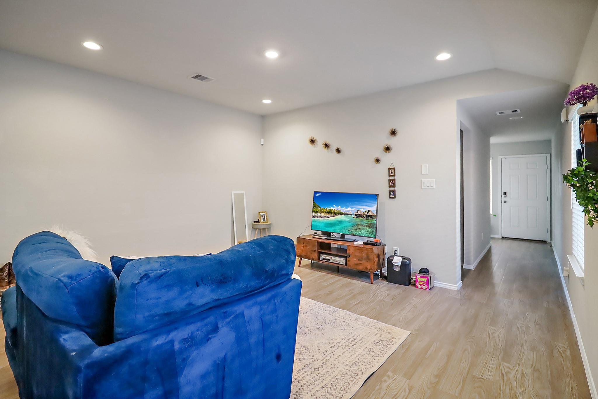 2318 Otter Falls Drive