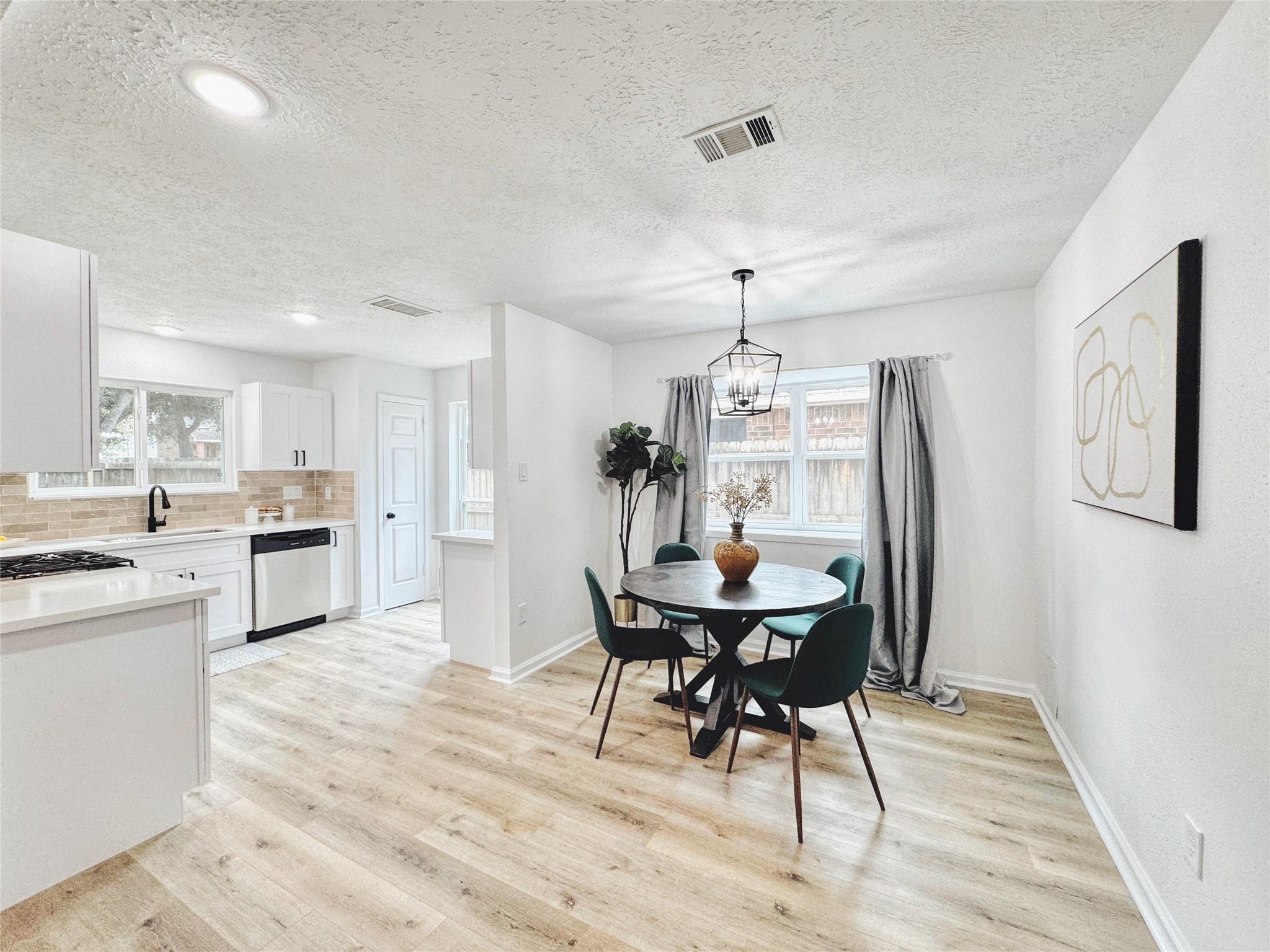 2527 Orion Drive