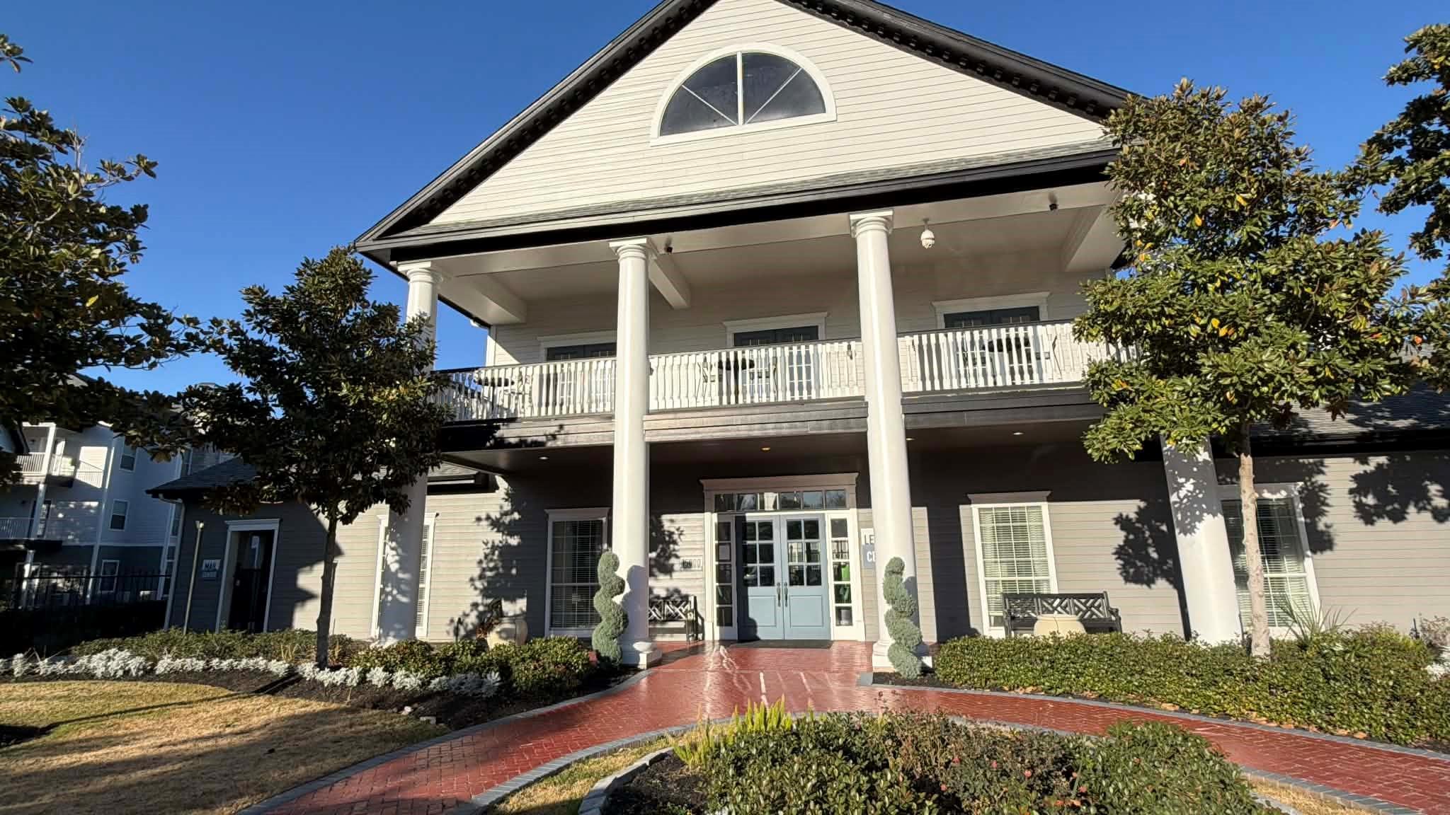 15000 W Airport Boulevard B2
