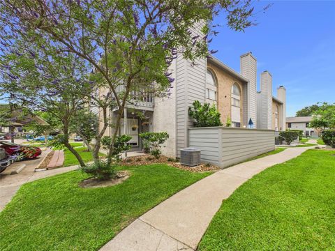 Photo of 260 El Dorado Boulevard #1807, Houston, TX 77598 (MLS # 57332321)