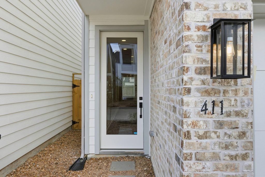 Photo of 411 Stonework Landing Lane, Houston, TX 77076 (MLS # 81233785)