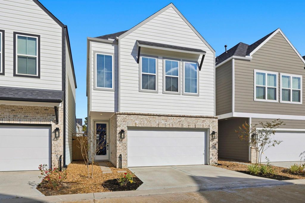 Photo of 411 Stonework Landing Lane, Houston, TX 77076 (MLS # 81233785)