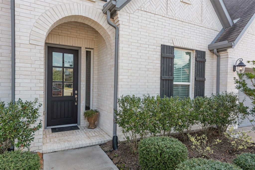 Photo of 1721 Lakeside Harbor Court, League City, TX 77573 (MLS # 6574772)