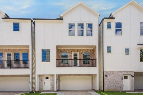 Photo of 5307 Eigel Street, Houston, TX 77007 (MLS # 51356307)