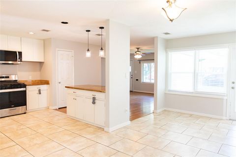 Photo of 3314 Rochdale Street, Houston, TX 77025 (MLS # 10880540)