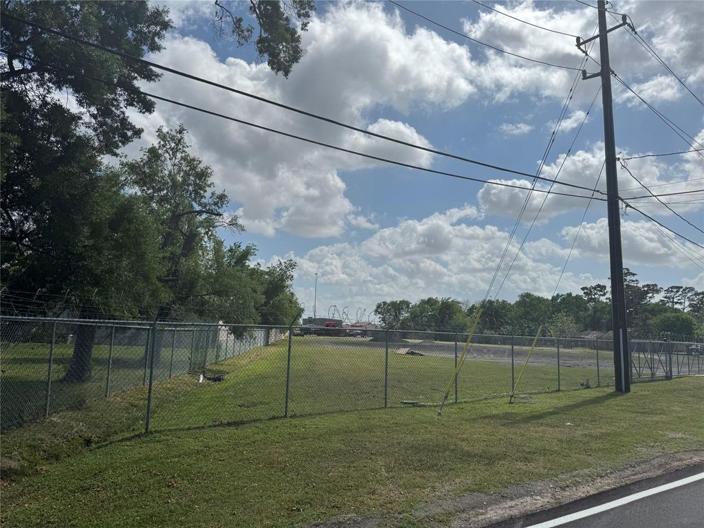 Photo of 16942 Avenue B, Channelview, TX 77530 (MLS # 84379714)