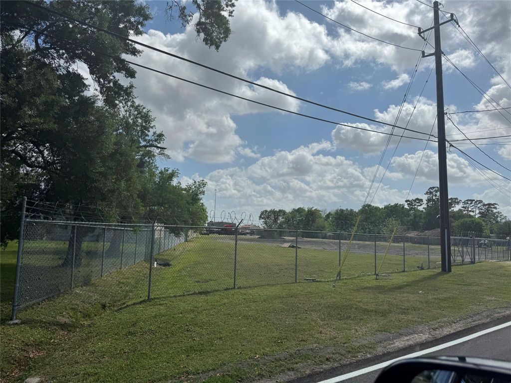 Photo of 16942 Avenue B, Channelview, TX 77530 (MLS # 84379714)