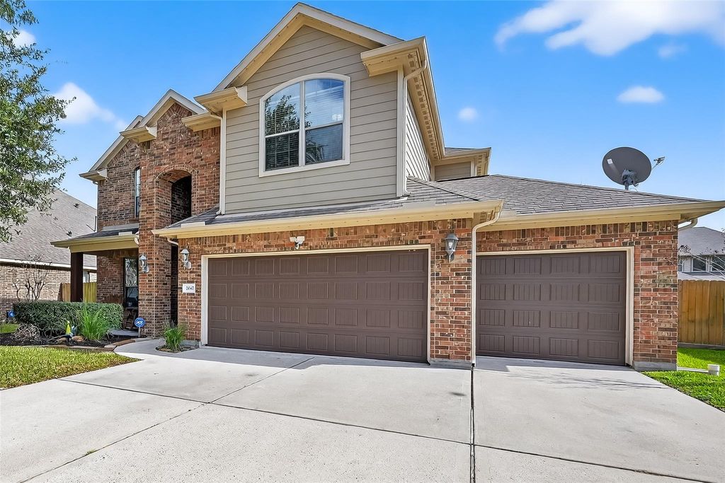 Photo of 2047 Brodie Lane, Conroe, TX 77301 (MLS # 29276235)