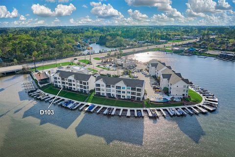 Photo of 168 Lake Point Boulevard #D103, Montgomery, TX 77356 (MLS # 63708347)
