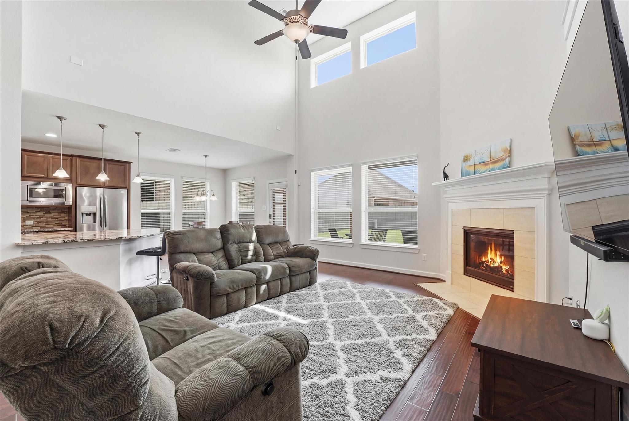 2514 Deerwood Heights Lane