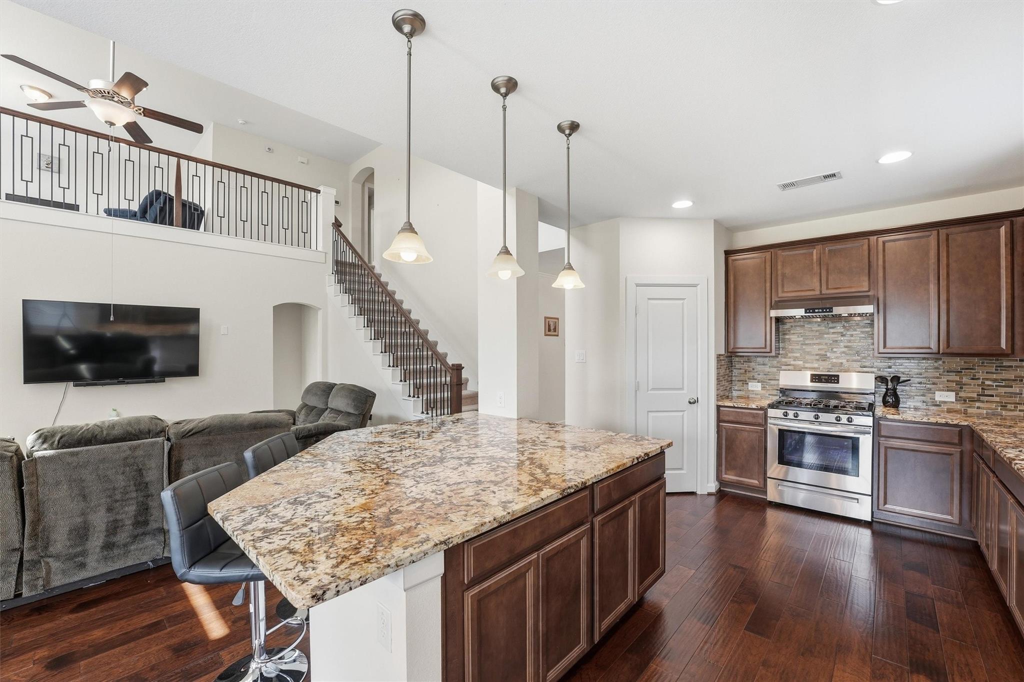 2514 Deerwood Heights Lane