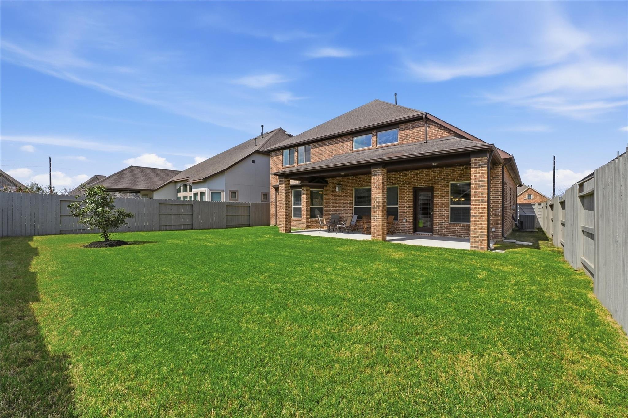 2514 Deerwood Heights Lane