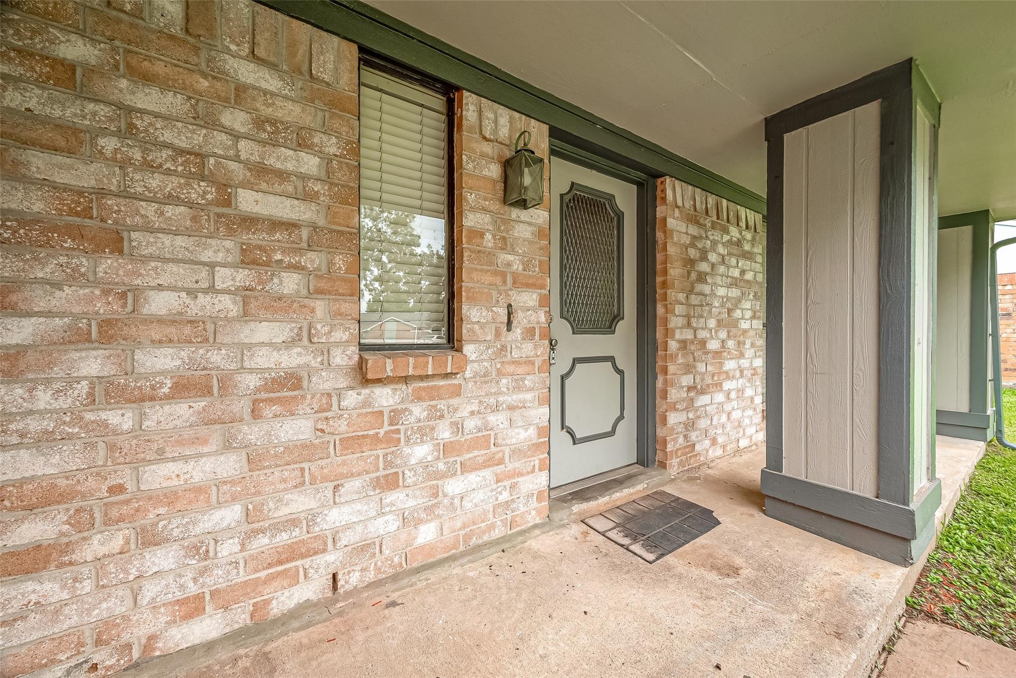 3022 Sam Houston Drive