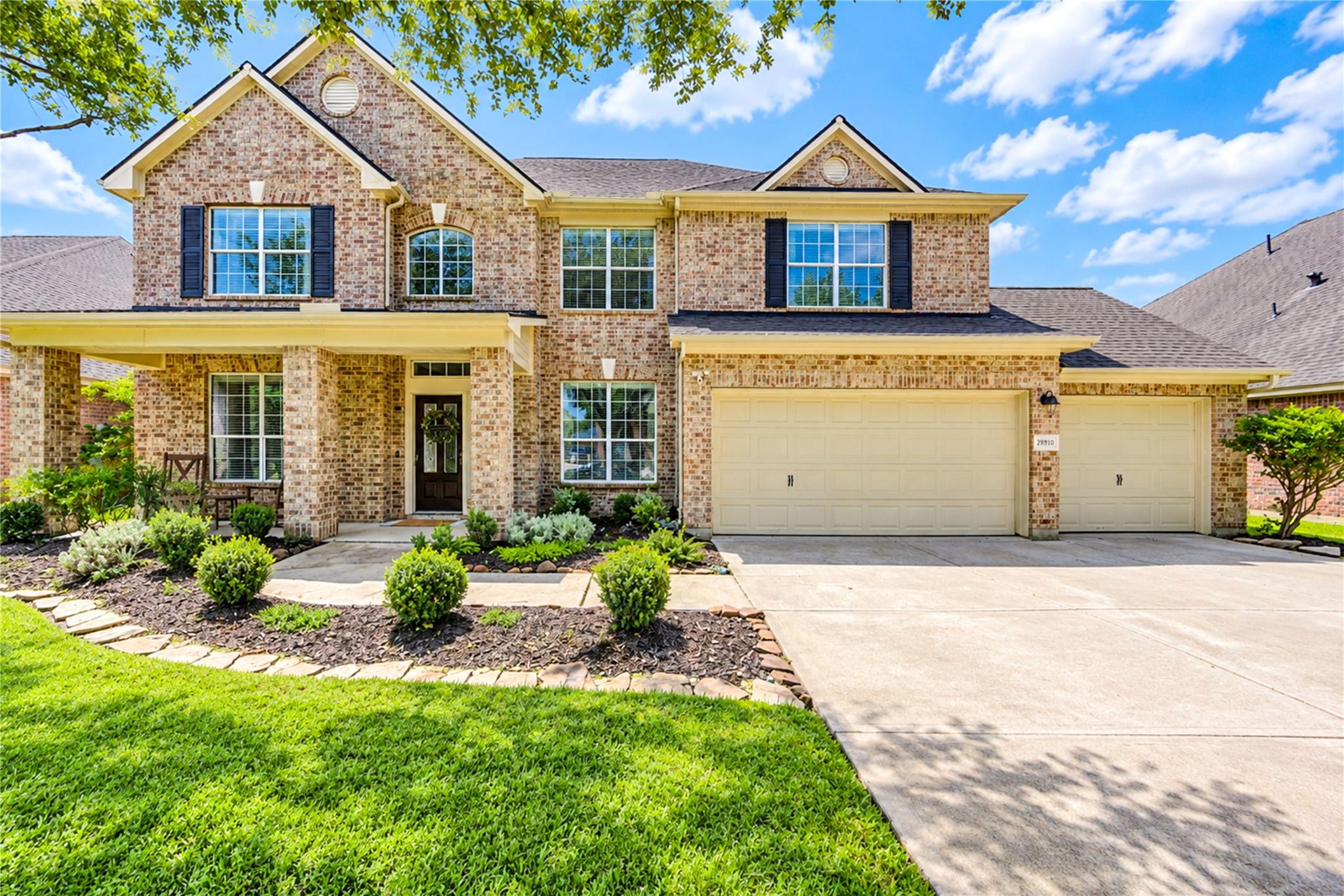 28019 Longspur Drive