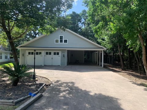 Photo of 11 Lords Circle, Coldspring, TX 77331 (MLS # 6470785)