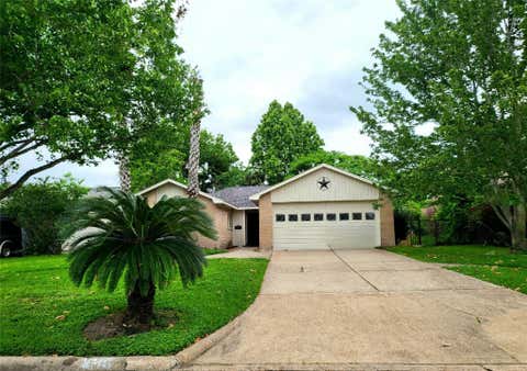 Photo of 2711 S Brompton Drive, Pearland, TX 77584 (MLS # 51410659)