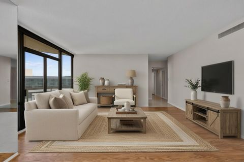 Photo of 14 Greenway Plaza #17Q, Houston, TX 77046 (MLS # 85611549)