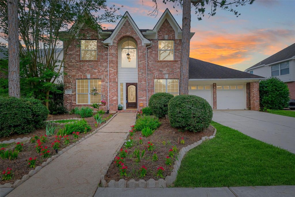 Photo of 3606 Miraglen Drive, Pearland, TX 77584 (MLS # 19275374)