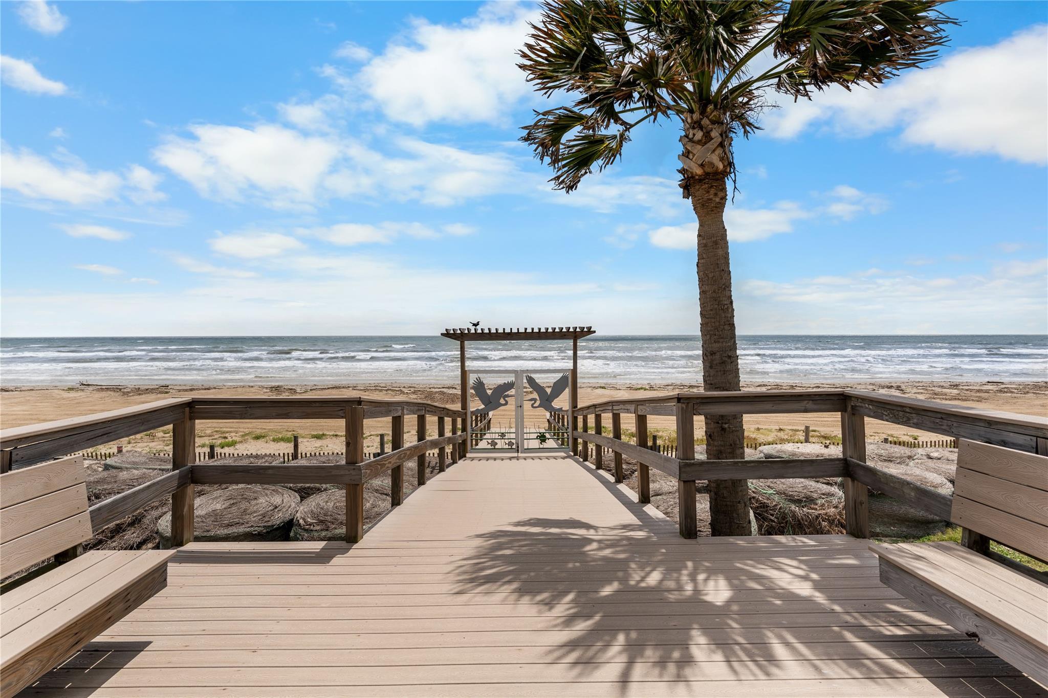 16 Blue Heron Circle