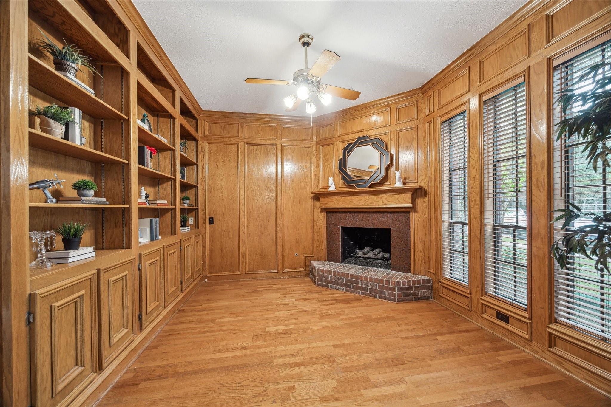 Sugar Land, Texas, 77479, United States, 5 Bedrooms Bedrooms, ,6 BathroomsBathrooms,Residential,Active,2016694