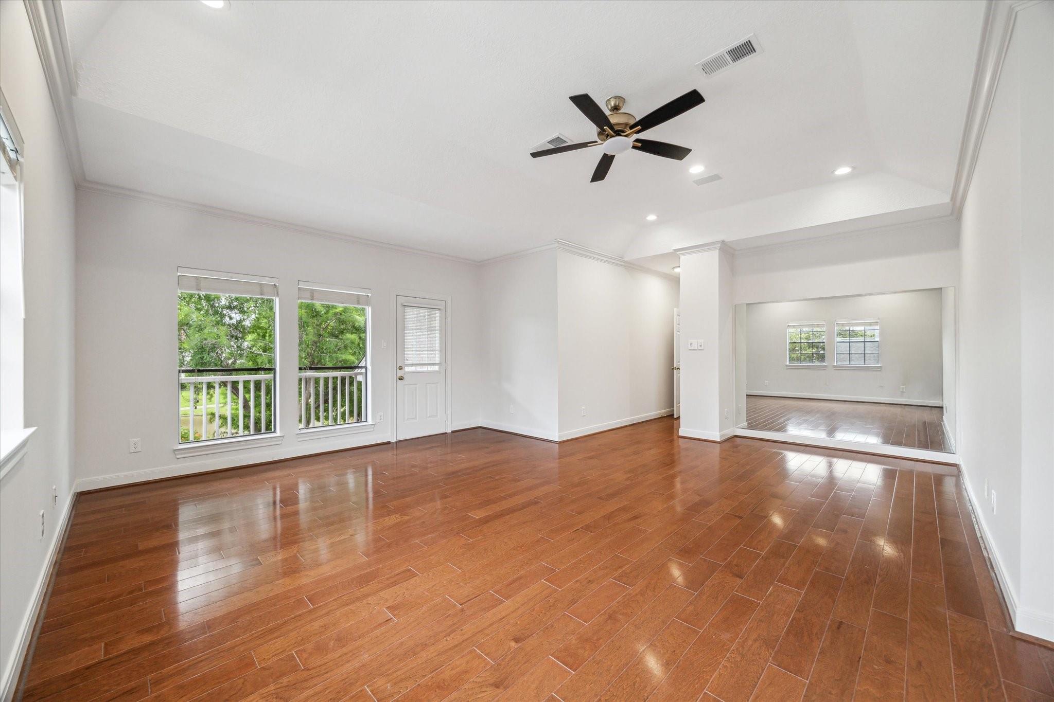 Sugar Land, Texas, 77479, United States, 5 Bedrooms Bedrooms, ,6 BathroomsBathrooms,Residential,Active,2016694