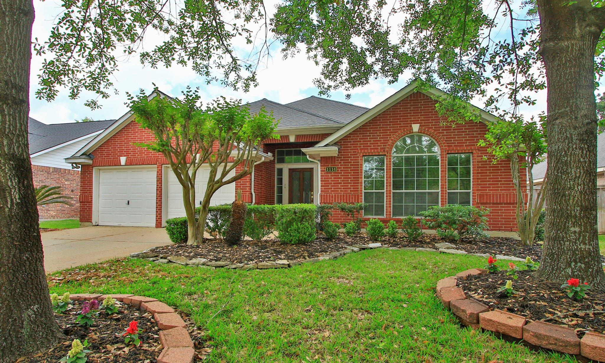 1114 Bringewood Chase Drive