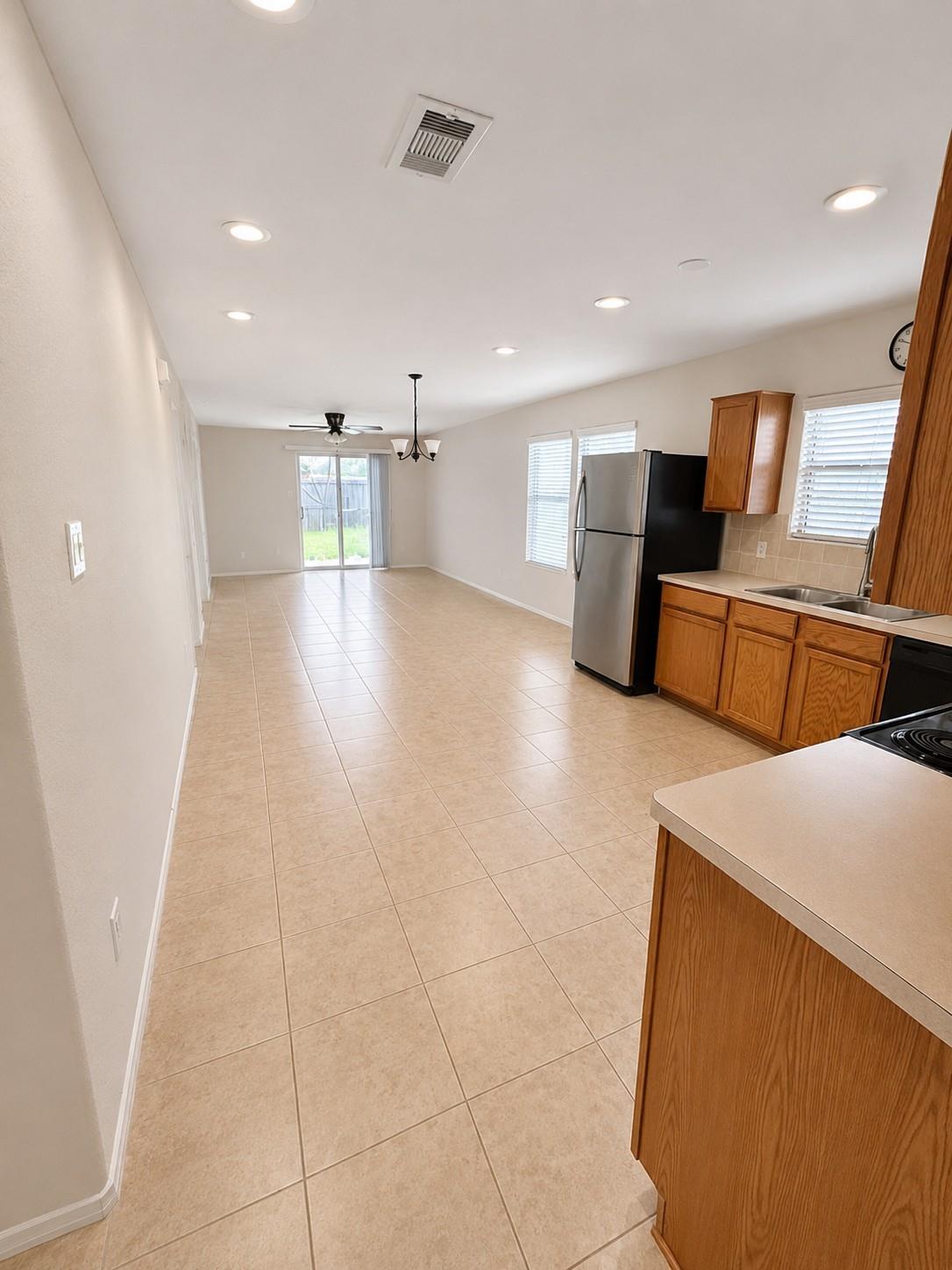1518 Perennial Lane
