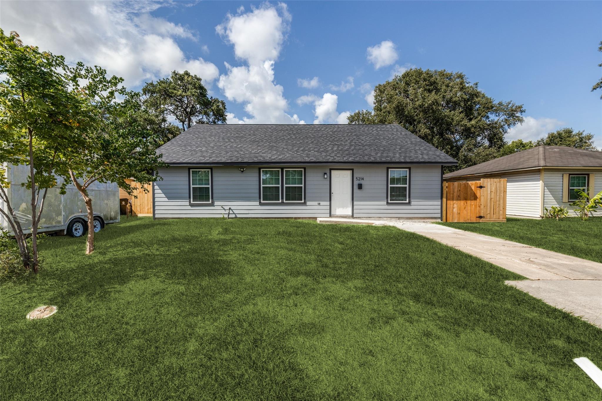 5214 Pomander Road
