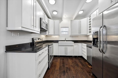 Photo of 216 Marshall Street #15, Houston, TX 77006 (MLS # 11535282)