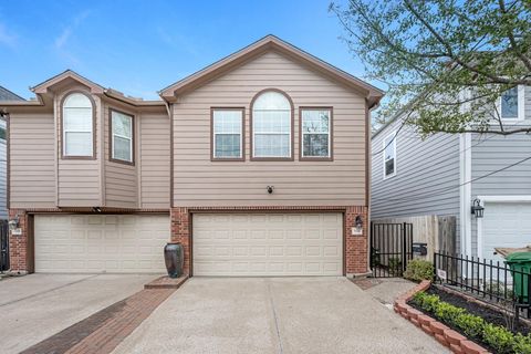 Photo of 5228 Larkin Street, Houston, TX 77007 (MLS # 25423768)