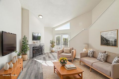 Photo of 10855 Meadowglen Lane #1030, Houston, TX 77042 (MLS # 270770) Photo of 10855 Meadowglen Lane #1030, Houston, TX 77042 (MLS # 270770)